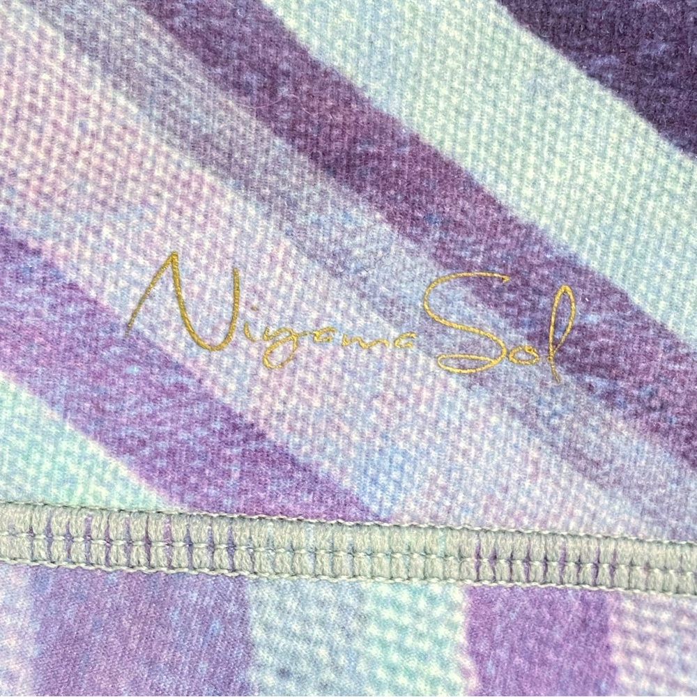 NIYAMA SOL purple blue stripe print high waisted endless leggings - Picture 7 of 9